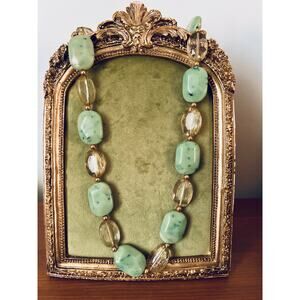 Green Serpentine and Glass Beaded Chunky Necklace